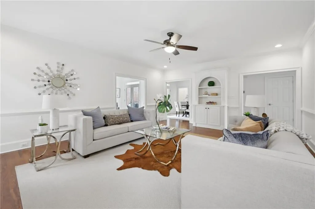 230 Summerhouse Lane, Atlanta, Georgia 30350, 5 Bedrooms Bedrooms, ,5 BathroomsBathrooms,Residential,Sold,230 Summerhouse Lane,7582731