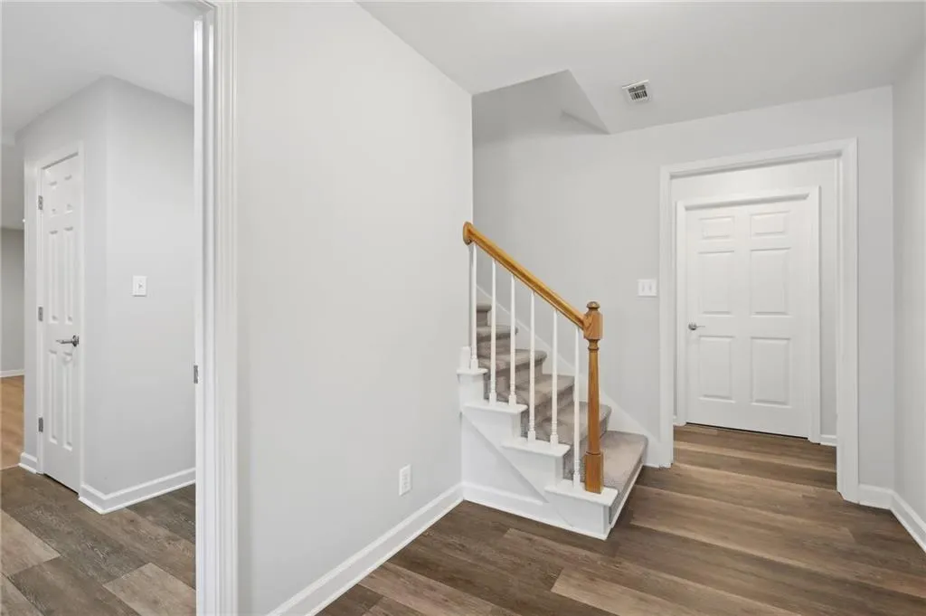 230 Summerhouse Lane, Atlanta, Georgia 30350, 5 Bedrooms Bedrooms, ,5 BathroomsBathrooms,Residential,Sold,230 Summerhouse Lane,7582731