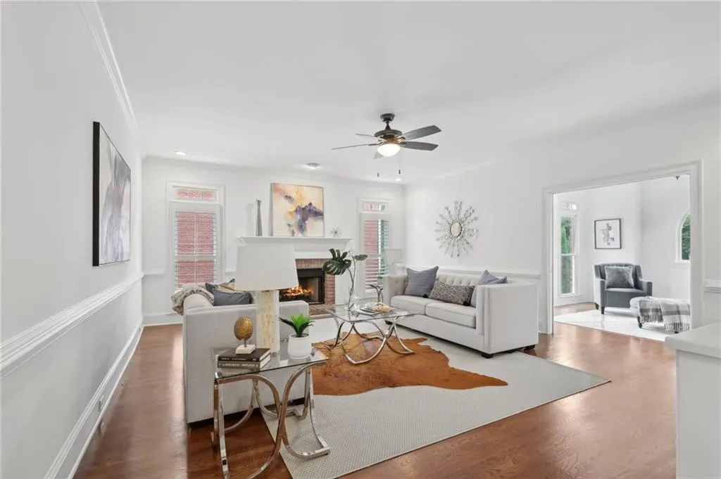230 Summerhouse Lane, Atlanta, Georgia 30350, 5 Bedrooms Bedrooms, ,5 BathroomsBathrooms,Residential,Sold,230 Summerhouse Lane,7582731