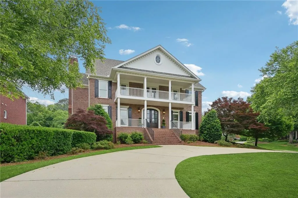 230 Summerhouse Lane, Atlanta, Georgia 30350, 5 Bedrooms Bedrooms, ,5 BathroomsBathrooms,Residential,Sold,230 Summerhouse Lane,7582731