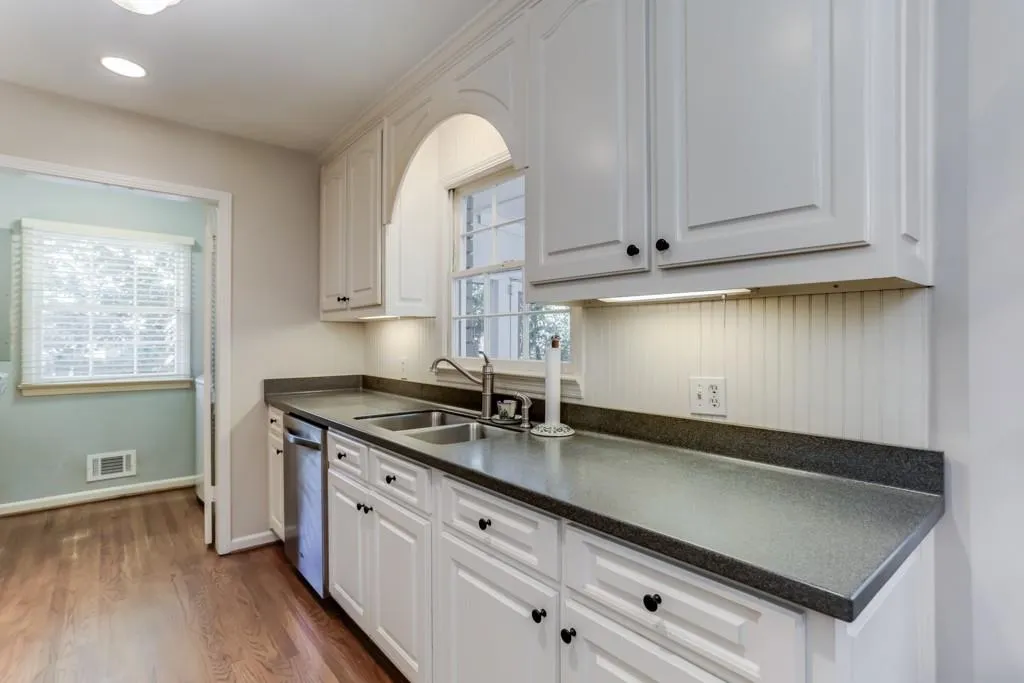 445 Glencourtney Drive, Sandy Springs, Georgia 30328, 4 Bedrooms Bedrooms, ,3 BathroomsBathrooms,Residential,Sold,445 Glencourtney Drive,6095313