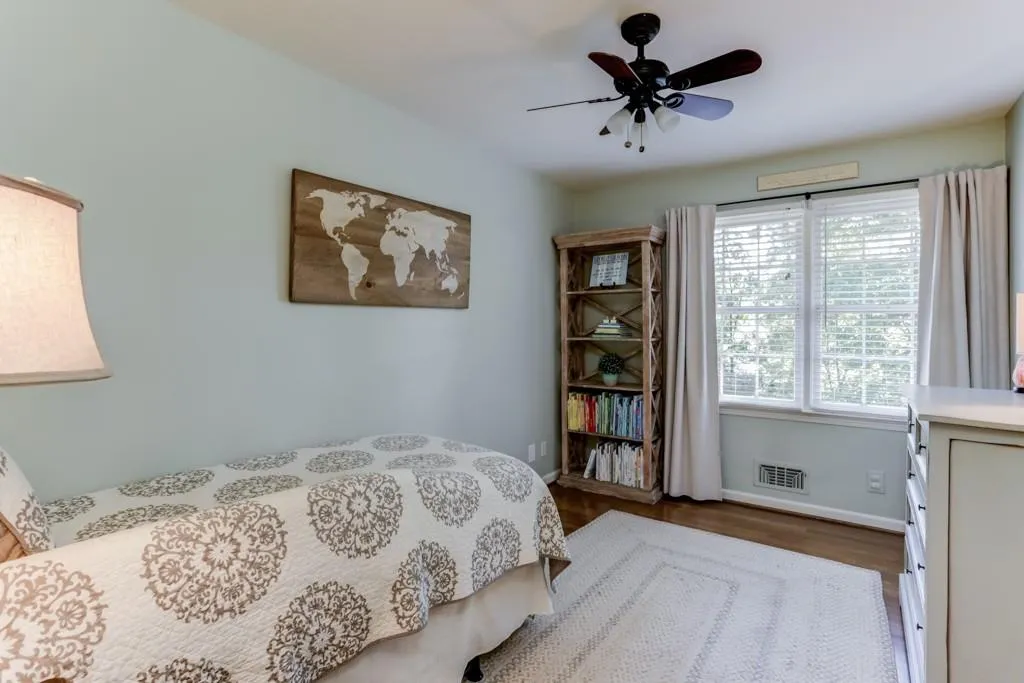 445 Glencourtney Drive, Sandy Springs, Georgia 30328, 4 Bedrooms Bedrooms, ,3 BathroomsBathrooms,Residential,Sold,445 Glencourtney Drive,6095313