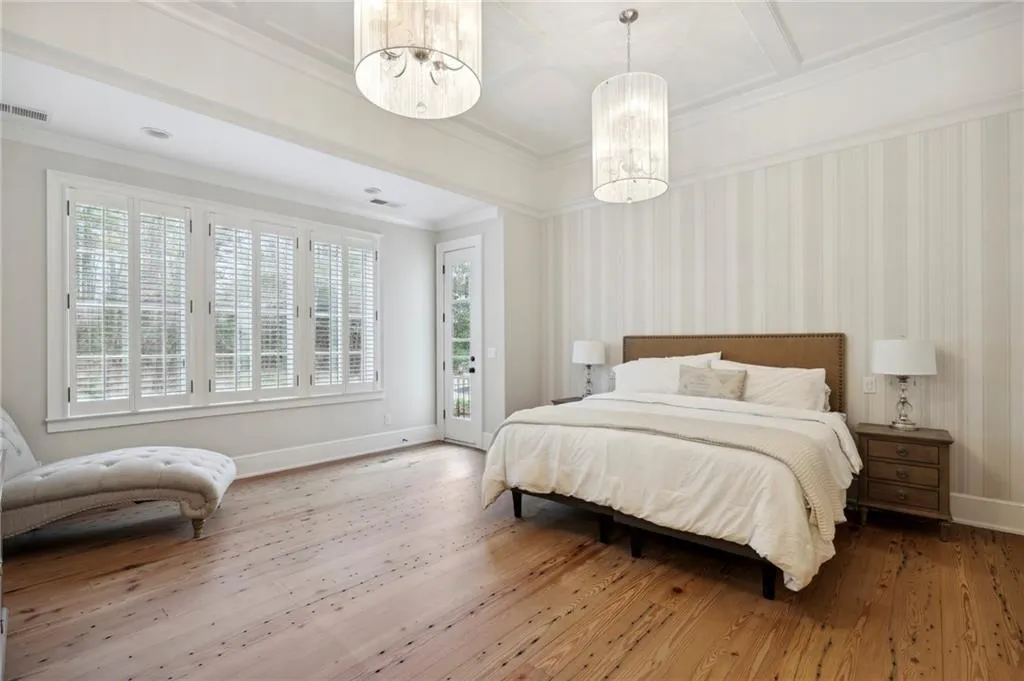 5115 Long Island Drive, Sandy Springs, Georgia 30327, 6 Bedrooms Bedrooms, ,6 BathroomsBathrooms,Residential,Sold,5115 Long Island Drive,7193314