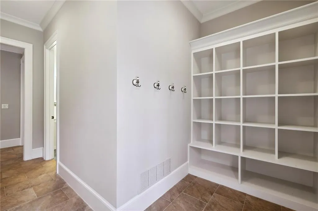 5115 Long Island Drive, Sandy Springs, Georgia 30327, 6 Bedrooms Bedrooms, ,6 BathroomsBathrooms,Residential,Sold,5115 Long Island Drive,7193314