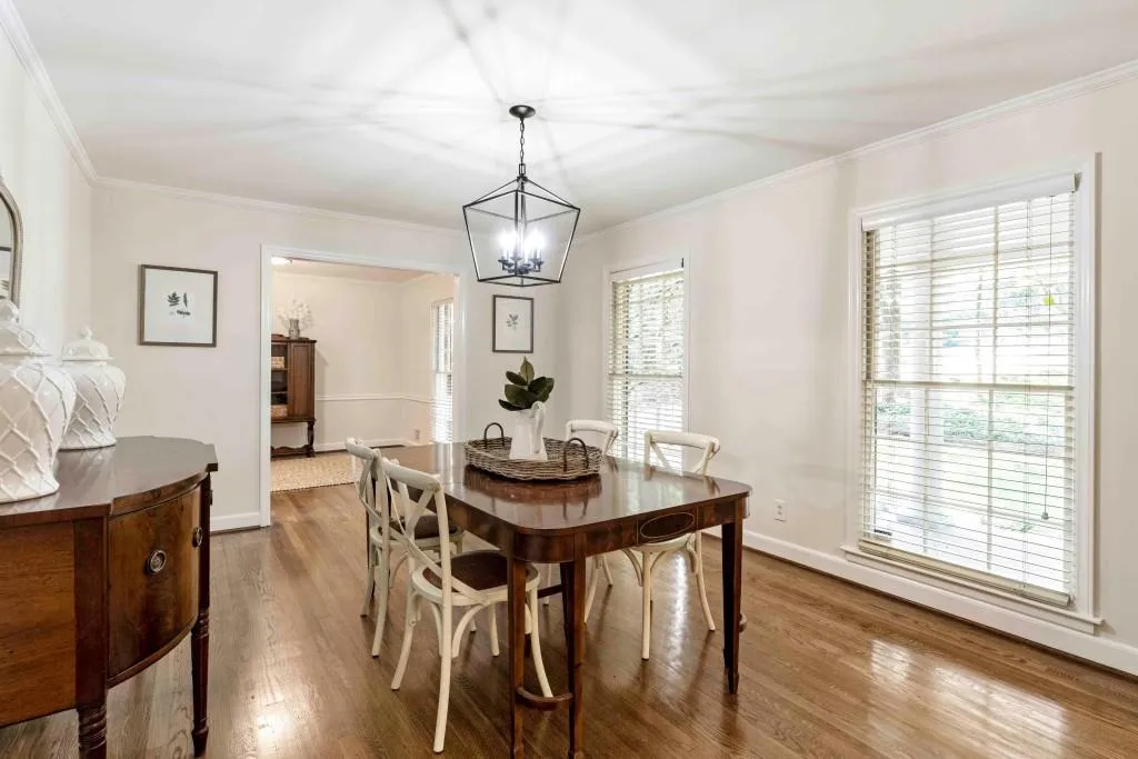 75 Wyndham Drive, Sandy Springs, Georgia 30328, 4 Bedrooms Bedrooms, ,3 BathroomsBathrooms,Residential,Sold,75 Wyndham Drive,6944137