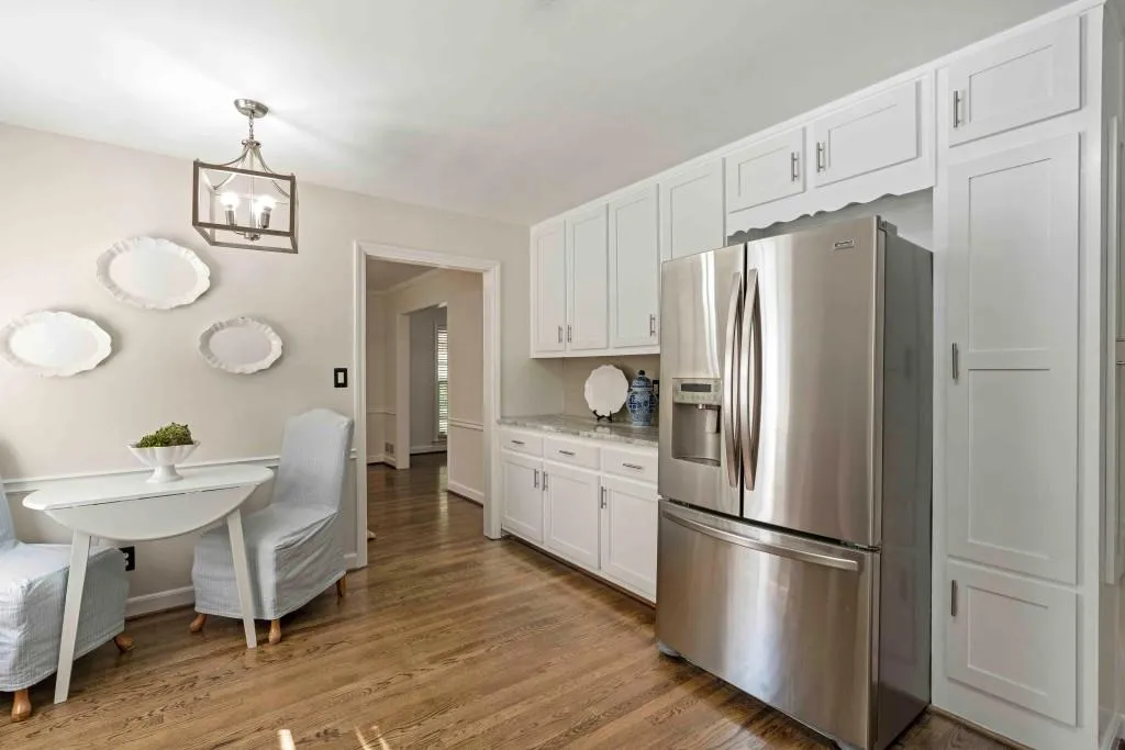 75 Wyndham Drive, Sandy Springs, Georgia 30328, 4 Bedrooms Bedrooms, ,3 BathroomsBathrooms,Residential,Sold,75 Wyndham Drive,6944137
