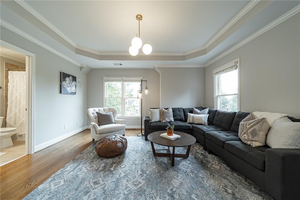 7882 Stratford Lane, Sandy Springs, Georgia 30350, 5 Bedrooms Bedrooms, ,5 BathroomsBathrooms,Residential,Sold,7882 Stratford Lane,7259359