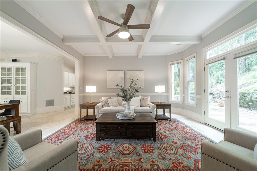 7882 Stratford Lane, Sandy Springs, Georgia 30350, 5 Bedrooms Bedrooms, ,5 BathroomsBathrooms,Residential,Sold,7882 Stratford Lane,7259359