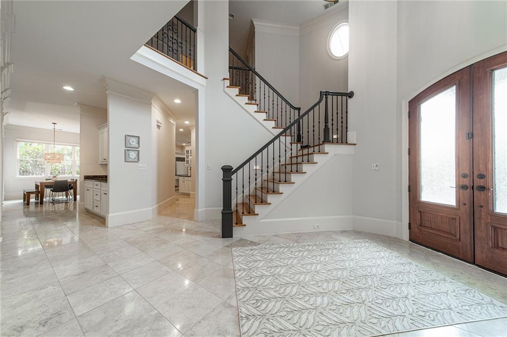 7882 Stratford Lane, Sandy Springs, Georgia 30350, 5 Bedrooms Bedrooms, ,5 BathroomsBathrooms,Residential,Sold,7882 Stratford Lane,7259359