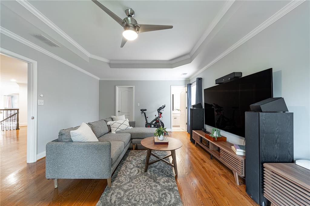 7882 Stratford Lane, Sandy Springs, Georgia 30350, 5 Bedrooms Bedrooms, ,5 BathroomsBathrooms,Residential,Sold,7882 Stratford Lane,7259359