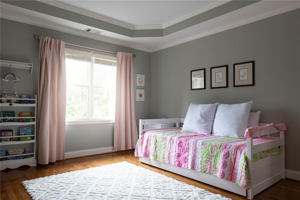 7882 Stratford Lane, Sandy Springs, Georgia 30350, 5 Bedrooms Bedrooms, ,5 BathroomsBathrooms,Residential,Sold,7882 Stratford Lane,7259359