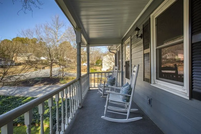 205 Stone Mill Trail, Sandy Springs, Georgia 30328, 4 Bedrooms Bedrooms, ,4 BathroomsBathrooms,Residential,Sold,205 Stone Mill Trail,6739888