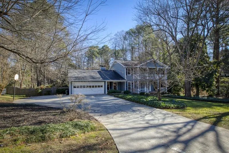 205 Stone Mill Trail, Sandy Springs, Georgia 30328, 4 Bedrooms Bedrooms, ,4 BathroomsBathrooms,Residential,Sold,205 Stone Mill Trail,6739888