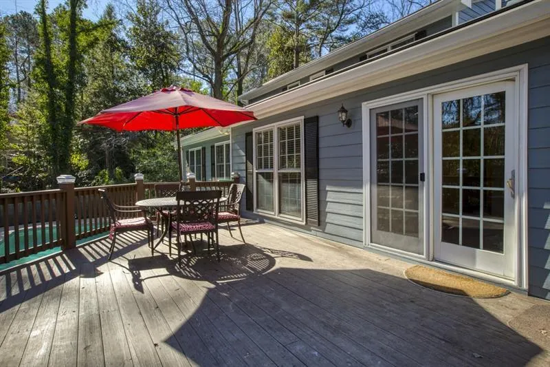 205 Stone Mill Trail, Sandy Springs, Georgia 30328, 4 Bedrooms Bedrooms, ,4 BathroomsBathrooms,Residential,Sold,205 Stone Mill Trail,6739888