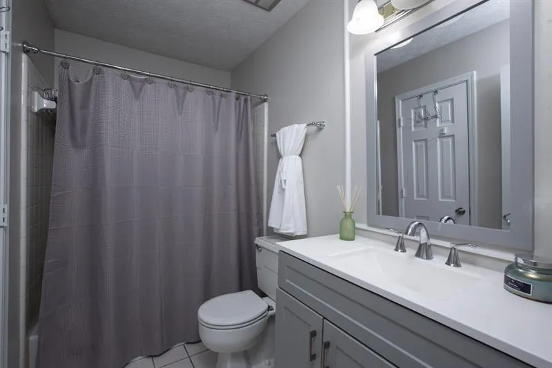 205 Stone Mill Trail, Sandy Springs, Georgia 30328, 4 Bedrooms Bedrooms, ,4 BathroomsBathrooms,Residential,Sold,205 Stone Mill Trail,6739888