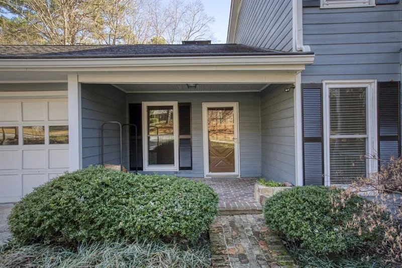 205 Stone Mill Trail, Sandy Springs, Georgia 30328, 4 Bedrooms Bedrooms, ,4 BathroomsBathrooms,Residential,Sold,205 Stone Mill Trail,6739888