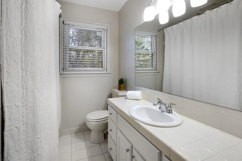 205 Stone Mill Trail, Sandy Springs, Georgia 30328, 4 Bedrooms Bedrooms, ,4 BathroomsBathrooms,Residential,Sold,205 Stone Mill Trail,6739888