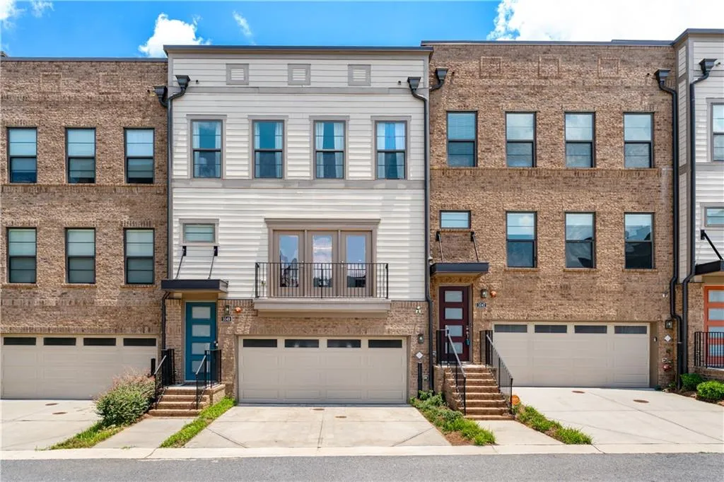 1049 Brandsford Street Nw Unit 27-01, Atlanta, Georgia 30318, 3 Bedrooms Bedrooms, ,3 BathroomsBathrooms,Residential,For Sale,1049 Brandsford Street Nw Unit 27-01,7597790