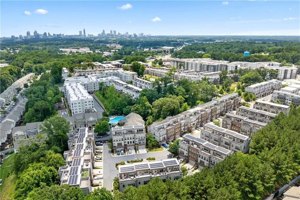 1049 Brandsford Street Nw Unit 27-01, Atlanta, Georgia 30318, 3 Bedrooms Bedrooms, ,3 BathroomsBathrooms,Residential,For Sale,1049 Brandsford Street Nw Unit 27-01,7597790