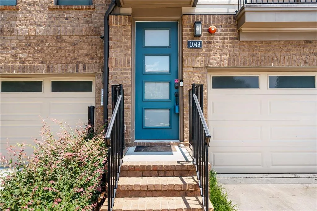 1049 Brandsford Street Nw Unit 27-01, Atlanta, Georgia 30318, 3 Bedrooms Bedrooms, ,3 BathroomsBathrooms,Residential,For Sale,1049 Brandsford Street Nw Unit 27-01,7597790