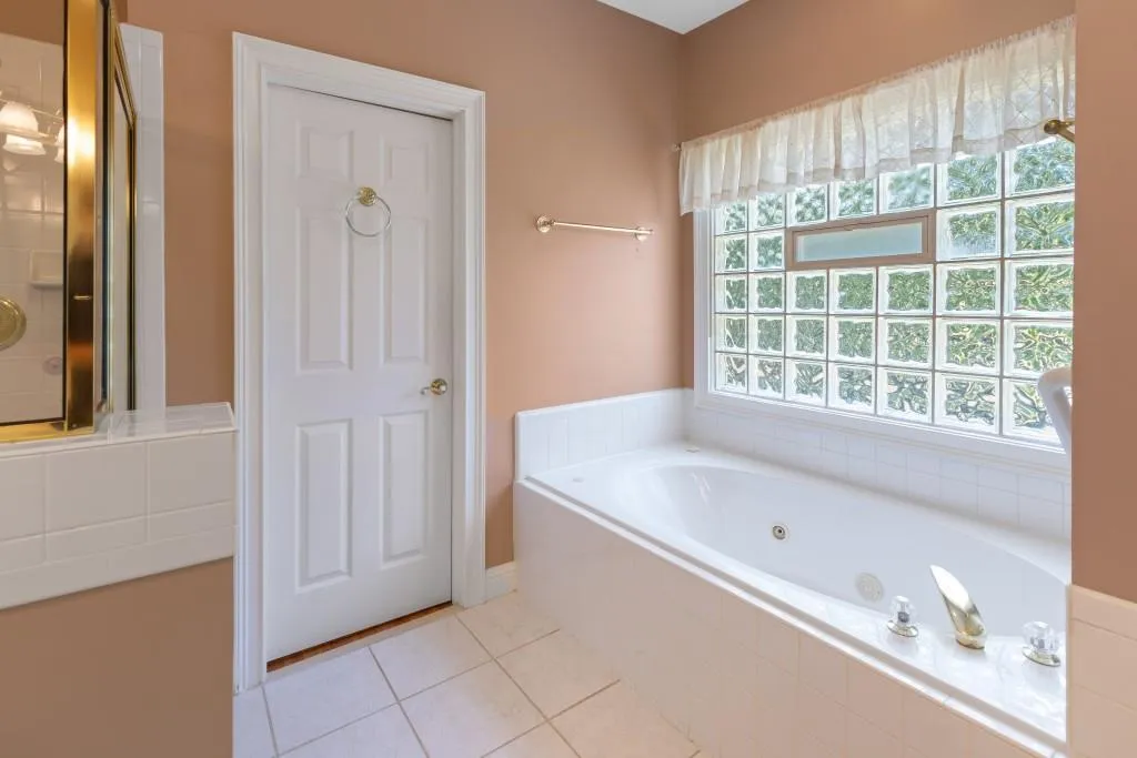 340 Whitley Park Drive, Sandy Springs, Georgia 30350, 4 Bedrooms Bedrooms, ,3 BathroomsBathrooms,Residential,Sold,340 Whitley Park Drive,7112588