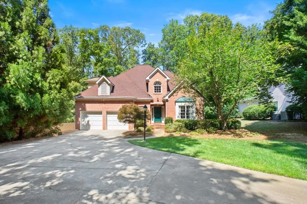 340 Whitley Park Drive, Sandy Springs, Georgia 30350, 4 Bedrooms Bedrooms, ,3 BathroomsBathrooms,Residential,Sold,340 Whitley Park Drive,7112588