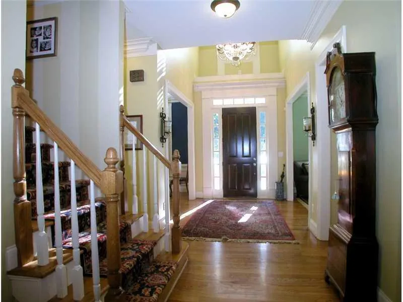 3910 Ivy Road, Atlanta, Georgia 30342, 5 Bedrooms Bedrooms, ,5 BathroomsBathrooms,Residential,Sold,3910 Ivy Road,5357760