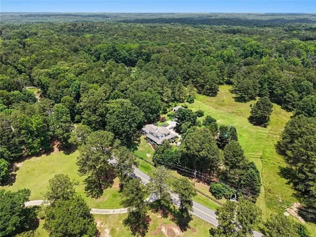 813 Sandy Creek Road, Fayetteville, Georgia 30214