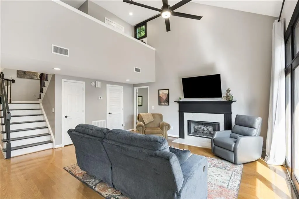 VOLUME in Space. Love the high ceilings, and all t