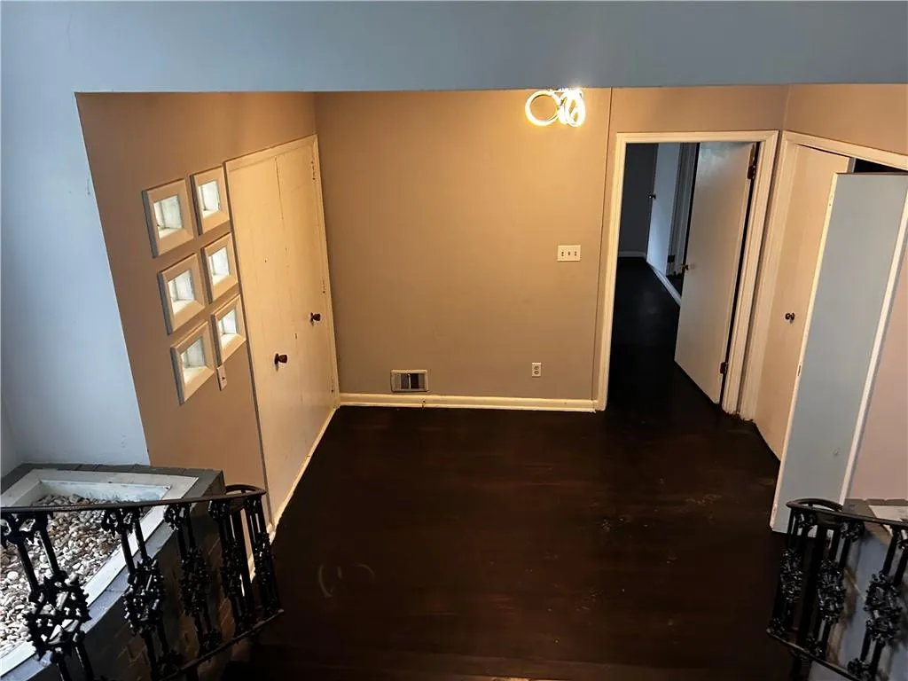 819 Venetta Place Nw, Atlanta, Georgia 30318, 5 Bedrooms Bedrooms, ,3 BathroomsBathrooms,Residential,For Sale,819 Venetta Place Nw,7627044