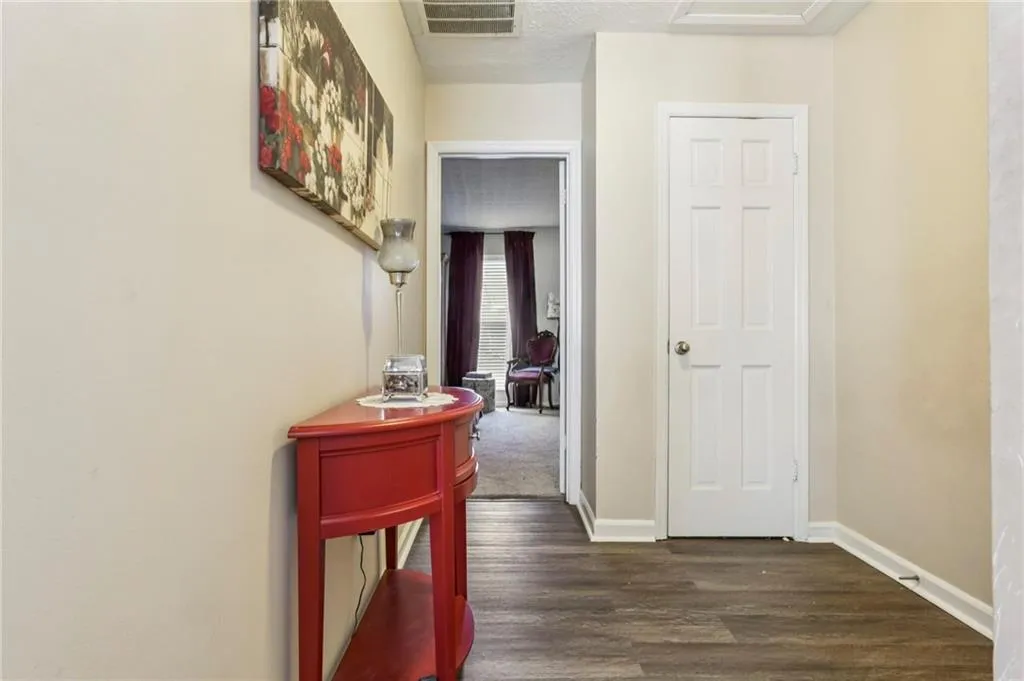 105 N River Drive Unit C, Atlanta, Georgia 30350, 2 Bedrooms Bedrooms, ,2 BathroomsBathrooms,Residential,For Sale,105 N River Drive Unit C,7757256