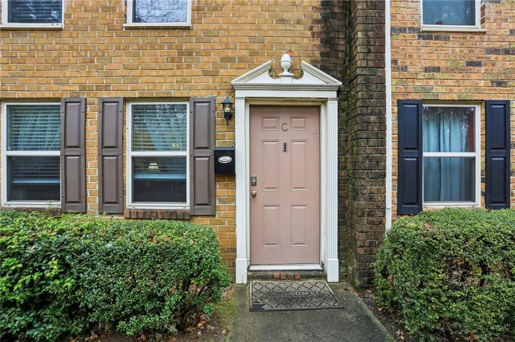 105 N River Drive Unit C, Atlanta, Georgia 30350, 2 Bedrooms Bedrooms, ,2 BathroomsBathrooms,Residential,For Sale,105 N River Drive Unit C,7757256