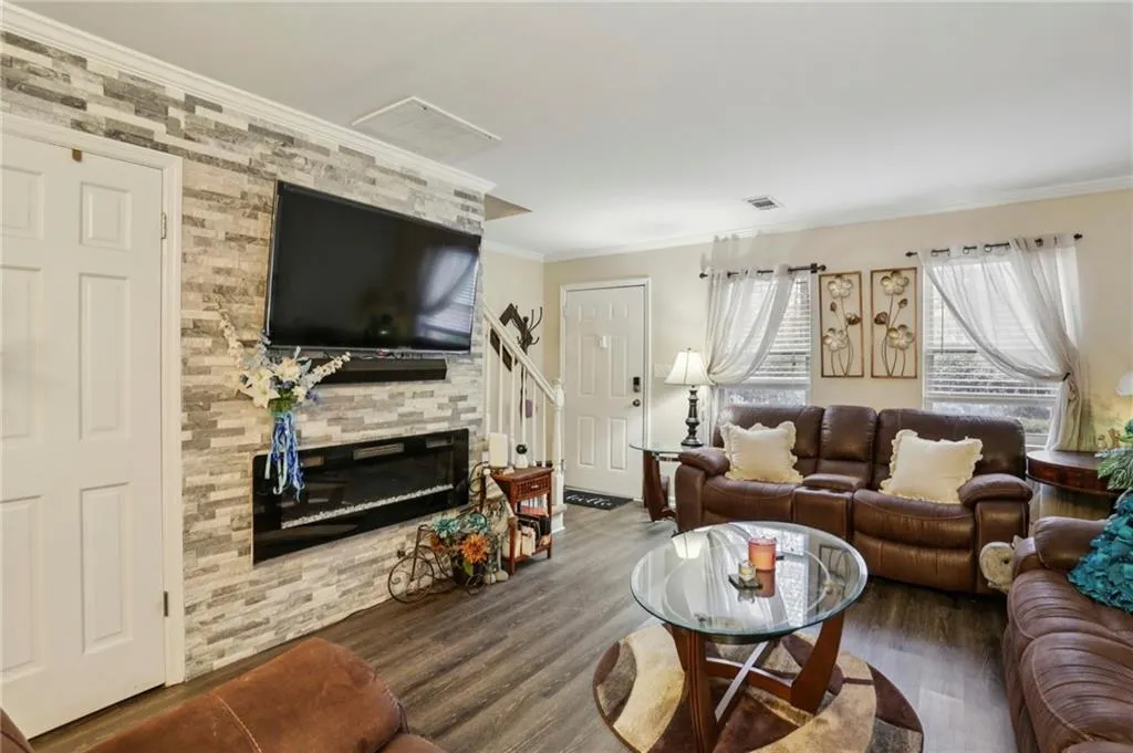 105 N River Drive Unit C, Atlanta, Georgia 30350, 2 Bedrooms Bedrooms, ,2 BathroomsBathrooms,Residential,For Sale,105 N River Drive Unit C,7757256