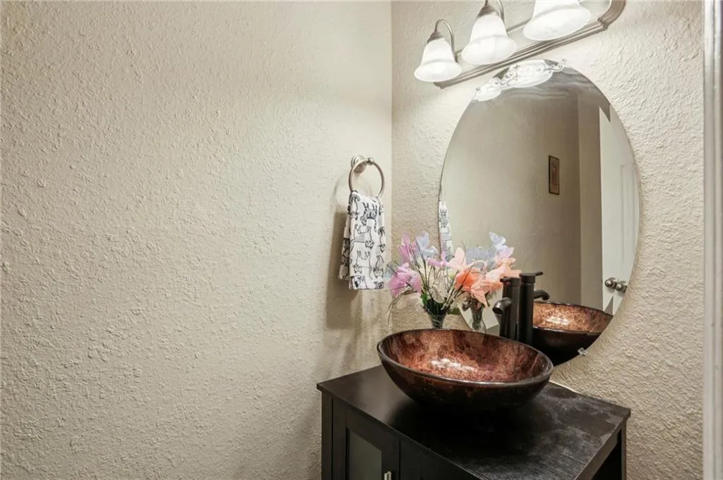 105 N River Drive Unit C, Atlanta, Georgia 30350, 2 Bedrooms Bedrooms, ,2 BathroomsBathrooms,Residential,For Sale,105 N River Drive Unit C,7757256