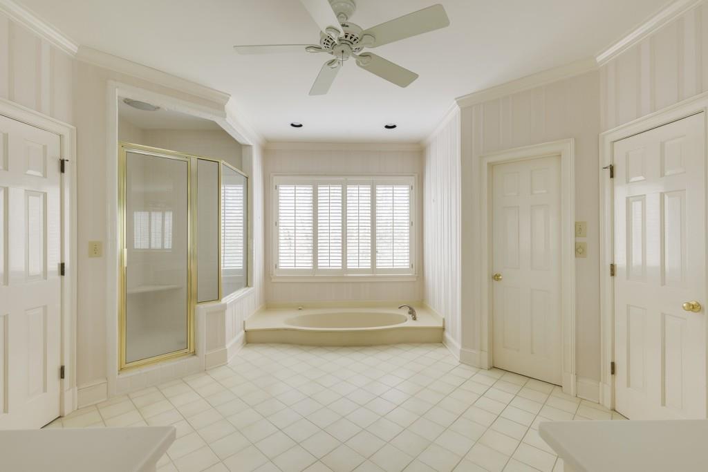 660 Bittersweet Trail, Sandy Springs, Georgia 30350, 5 Bedrooms Bedrooms, ,4 BathroomsBathrooms,Residential,Sold,660 Bittersweet Trail,7342385