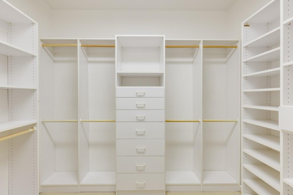 660 Bittersweet Trail, Sandy Springs, Georgia 30350, 5 Bedrooms Bedrooms, ,4 BathroomsBathrooms,Residential,Sold,660 Bittersweet Trail,7342385