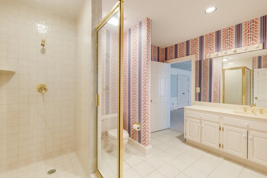 660 Bittersweet Trail, Sandy Springs, Georgia 30350, 5 Bedrooms Bedrooms, ,4 BathroomsBathrooms,Residential,Sold,660 Bittersweet Trail,7342385