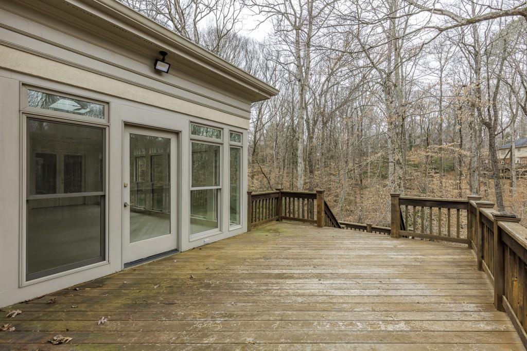 660 Bittersweet Trail, Sandy Springs, Georgia 30350, 5 Bedrooms Bedrooms, ,4 BathroomsBathrooms,Residential,Sold,660 Bittersweet Trail,7342385