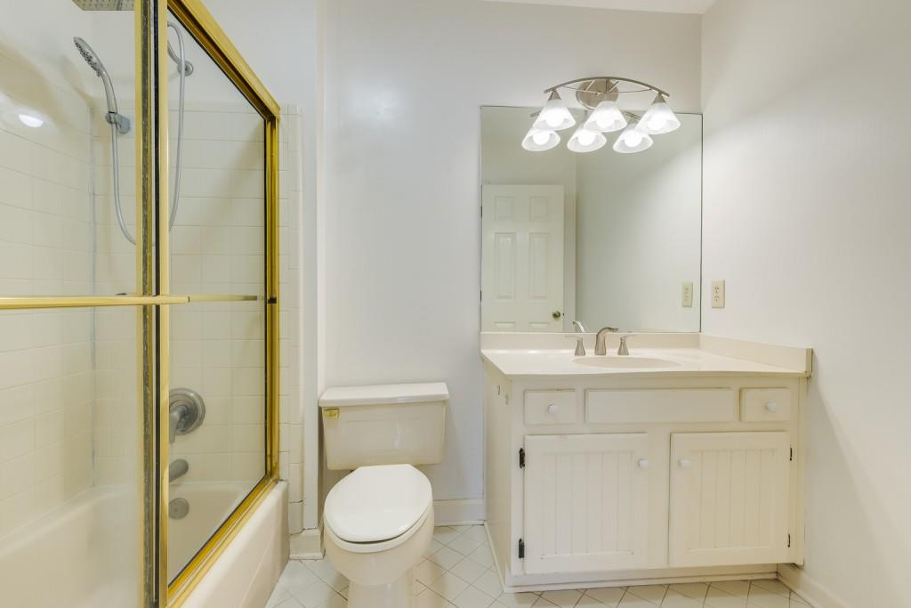 660 Bittersweet Trail, Sandy Springs, Georgia 30350, 5 Bedrooms Bedrooms, ,4 BathroomsBathrooms,Residential,Sold,660 Bittersweet Trail,7342385