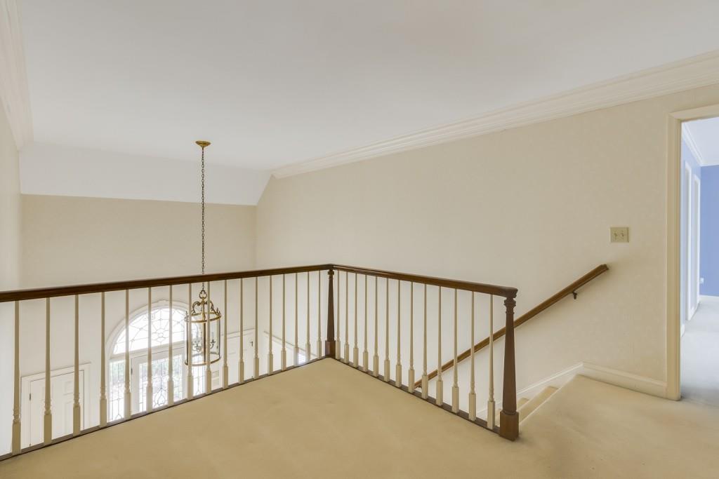 660 Bittersweet Trail, Sandy Springs, Georgia 30350, 5 Bedrooms Bedrooms, ,4 BathroomsBathrooms,Residential,Sold,660 Bittersweet Trail,7342385