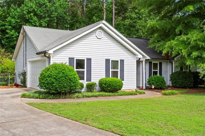 Side Entry Garage - Front Porch - Excellent Parking