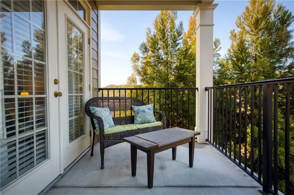 7265 Glisten Avenue Unit 127, Atlanta, Georgia 30328, 2 Bedrooms Bedrooms, ,2 BathroomsBathrooms,Residential,Sold,7265 Glisten Avenue Unit 127,6834247