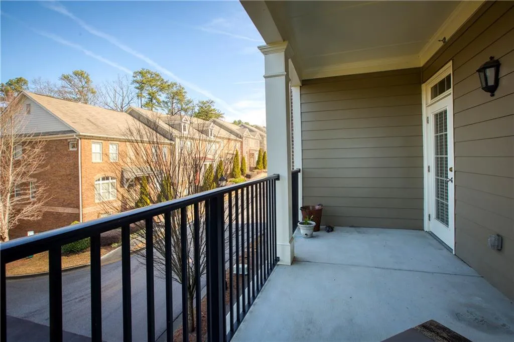 7265 Glisten Avenue Unit 127, Atlanta, Georgia 30328, 2 Bedrooms Bedrooms, ,2 BathroomsBathrooms,Residential,Sold,7265 Glisten Avenue Unit 127,6834247