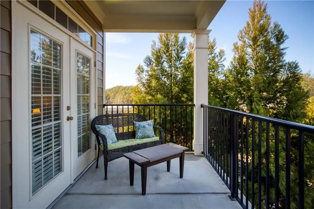 7265 Glisten Avenue Unit 127, Atlanta, Georgia 30328, 2 Bedrooms Bedrooms, ,2 BathroomsBathrooms,Residential,Sold,7265 Glisten Avenue Unit 127,6834247