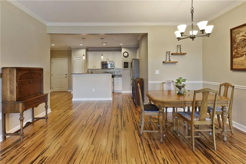 7265 Glisten Avenue Unit 127, Atlanta, Georgia 30328, 2 Bedrooms Bedrooms, ,2 BathroomsBathrooms,Residential,Sold,7265 Glisten Avenue Unit 127,6834247