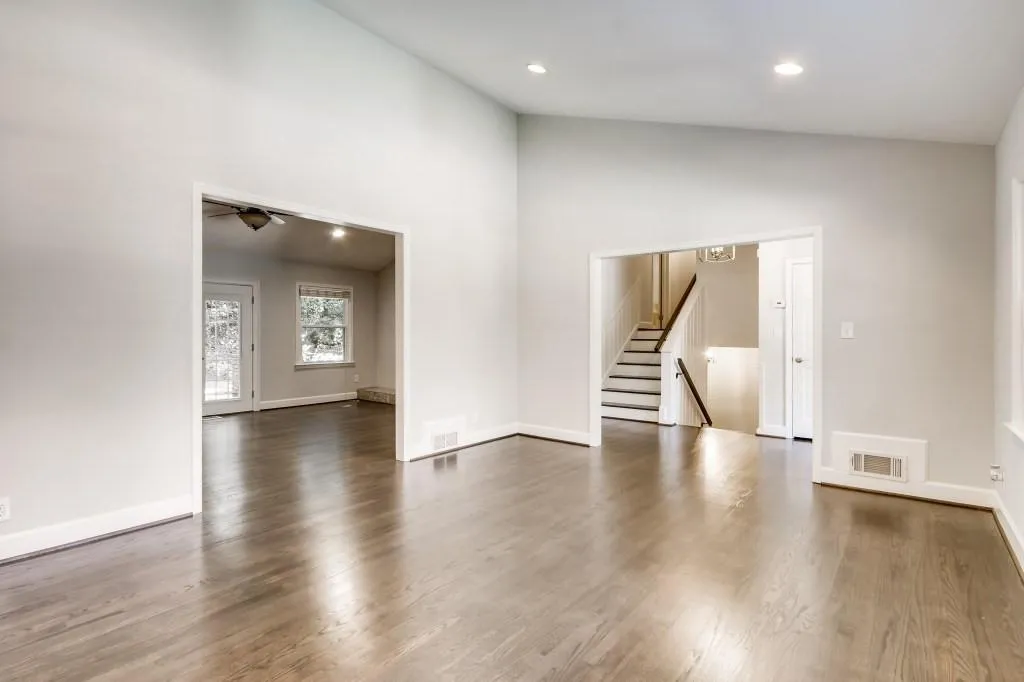 785 Starlight Lane Ne, Atlanta, Georgia 30342, 4 Bedrooms Bedrooms, ,4 BathroomsBathrooms,Residential,Sold,785 Starlight Lane Ne,6791201