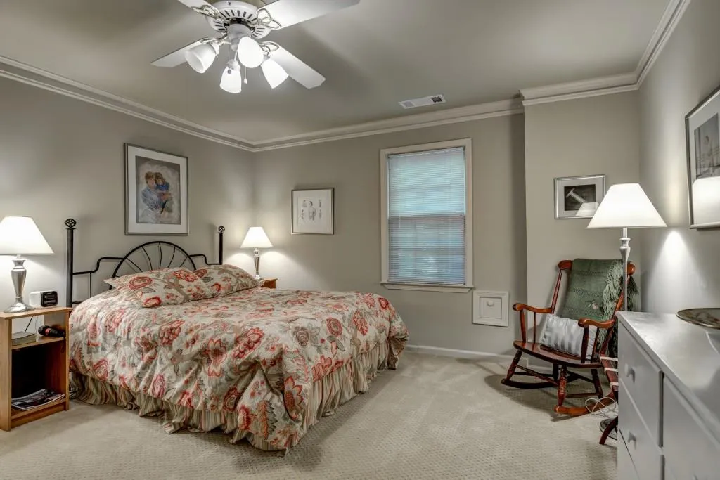 5300 New London Trace, Atlanta, Georgia 30327, 5 Bedrooms Bedrooms, ,3 BathroomsBathrooms,Residential,Sold,5300 New London Trace,5605164