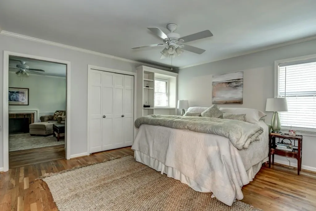 5300 New London Trace, Atlanta, Georgia 30327, 5 Bedrooms Bedrooms, ,3 BathroomsBathrooms,Residential,Sold,5300 New London Trace,5605164