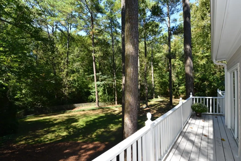 5300 New London Trace, Atlanta, Georgia 30327, 5 Bedrooms Bedrooms, ,3 BathroomsBathrooms,Residential,Sold,5300 New London Trace,5605164