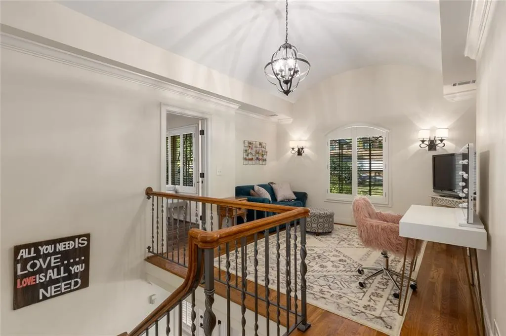 6990 Brandon Mill Road Nw, Atlanta, Georgia 30328, 4 Bedrooms Bedrooms, ,3 BathroomsBathrooms,Residential,Sold,6990 Brandon Mill Road Nw,7582877